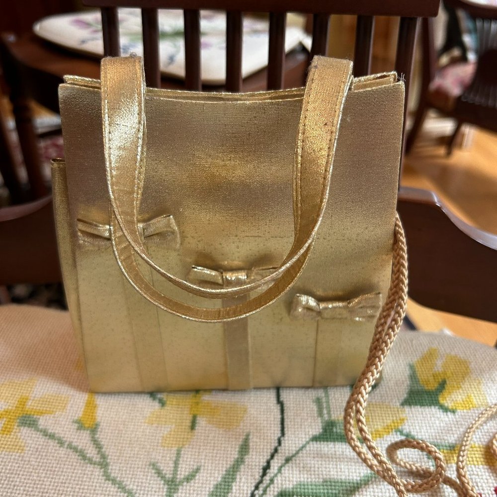 Purses - Picture 11 of 11